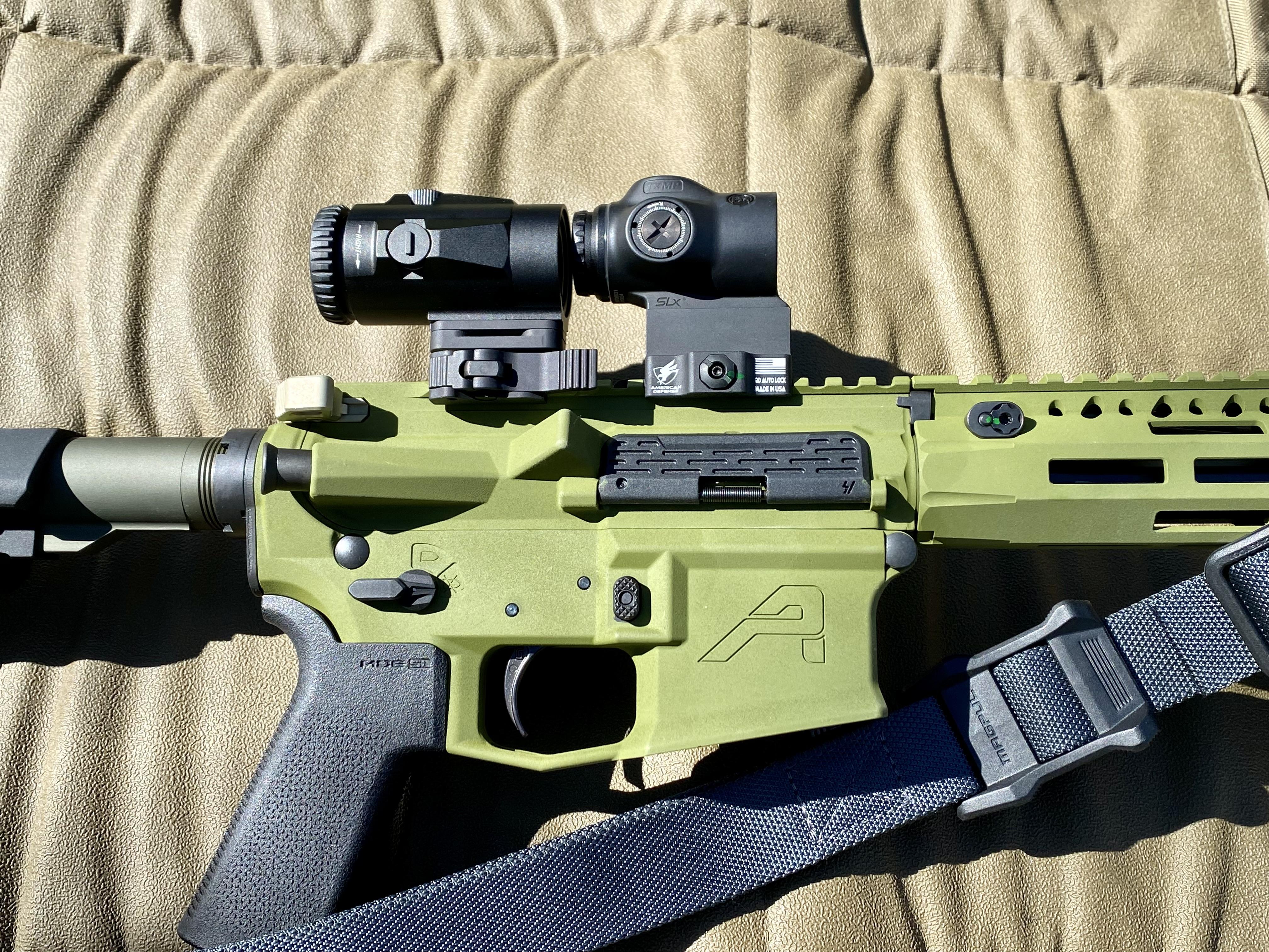 トイガン Primary Arms SLx 3X MicroPrism withGreen PA-SLX-3XMP-RAPTOR-7YP-G - Primary Arms SLx 3X MicroPrism with